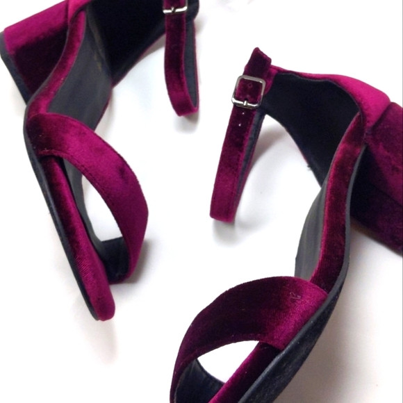 🆕🌿VELVET CATHERINE MALANDRINO HEELS🌿 - Picture 6 of 8